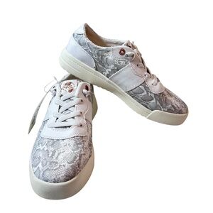 Roxy Cannon Canvas Sneakers Tennis Shoes Womens New